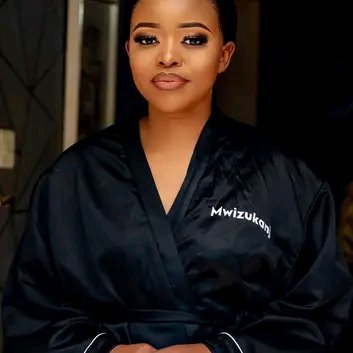 Mwizukanji biography